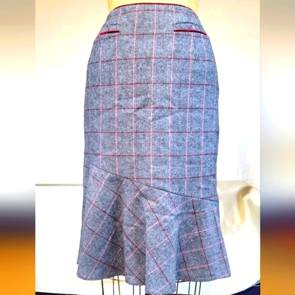 Midi Plaid Skirt w/ ruffle